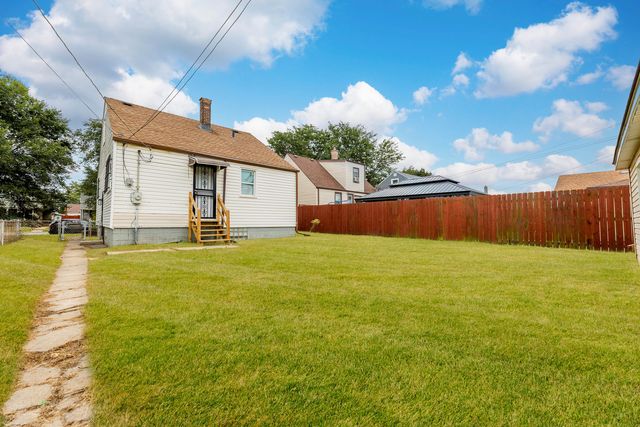 11104 S Avenue O Avenue, Chicago, IL 60617