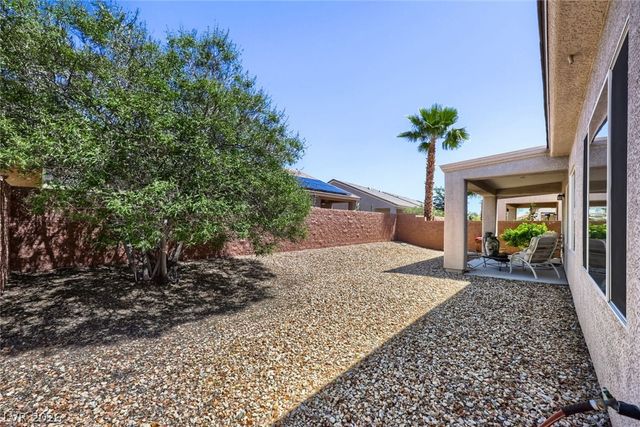 2412 Great Auk Avenue, North Las Vegas, NV 89084