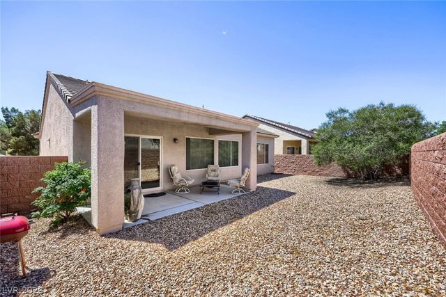 2412 Great Auk Avenue, North Las Vegas, NV 89084