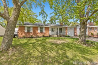 949 Diane Street Se, City Of Kentwood, MI 49508
