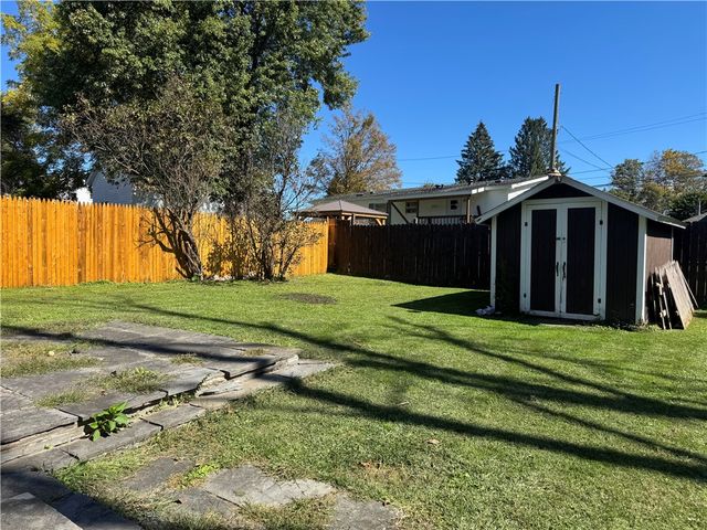 39 Juliand Street, Bainbridge, NY 13733