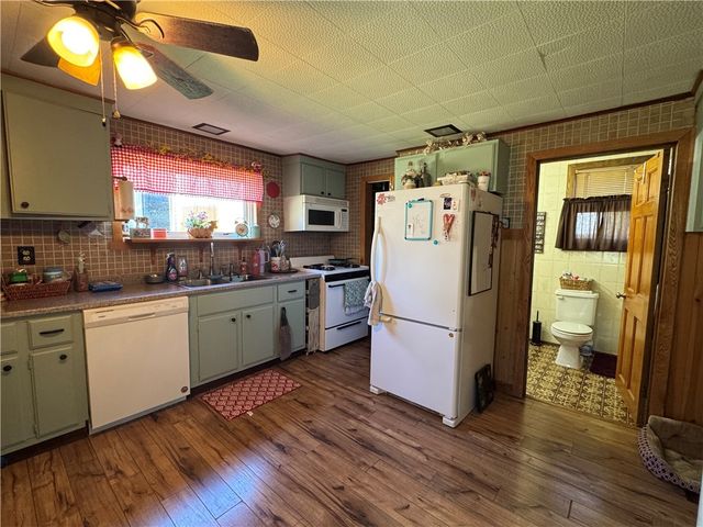 39 Juliand Street, Bainbridge, NY 13733