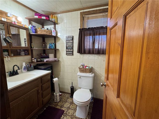 39 Juliand Street, Bainbridge, NY 13733