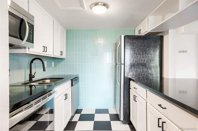 3434 S Locust Street A, Denver, CO 80222
