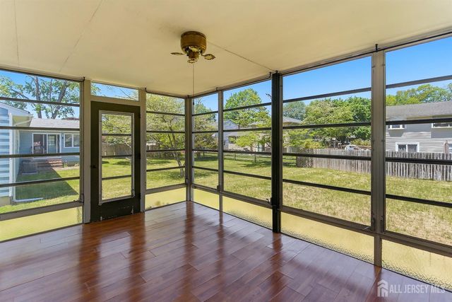 154 Mulberry Lane, Middlesex, NJ 08846