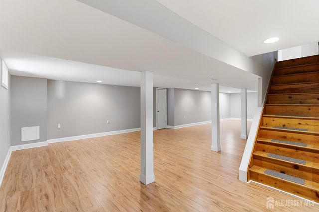 154 Mulberry Lane, Middlesex, NJ 08846