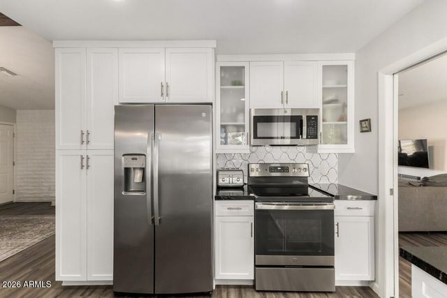 1500 E EDGEWATER Drive, Tempe, AZ 85283