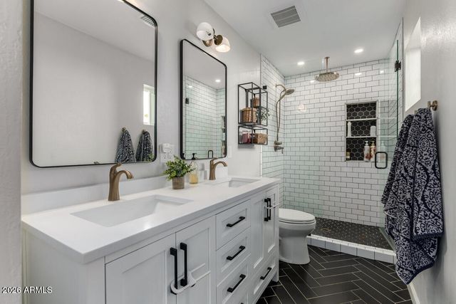 1500 E EDGEWATER Drive, Tempe, AZ 85283