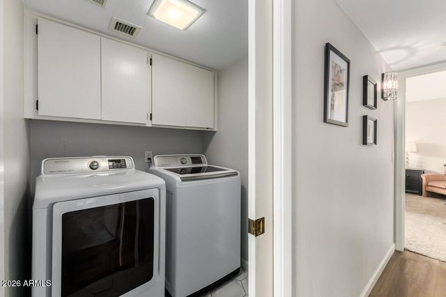 1500 E EDGEWATER Drive, Tempe, AZ 85283