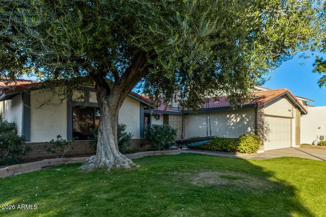 1500 E EDGEWATER Drive, Tempe, AZ 85283