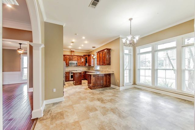 216 Joshua Reed Dr, Houma, LA 70360