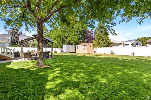 882 N 3625 W, Layton, UT 84041