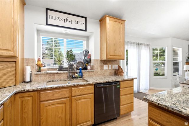 882 N 3625 W, Layton, UT 84041