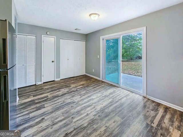 8327 Glenwoods Terrace, Riverdale, GA 30274