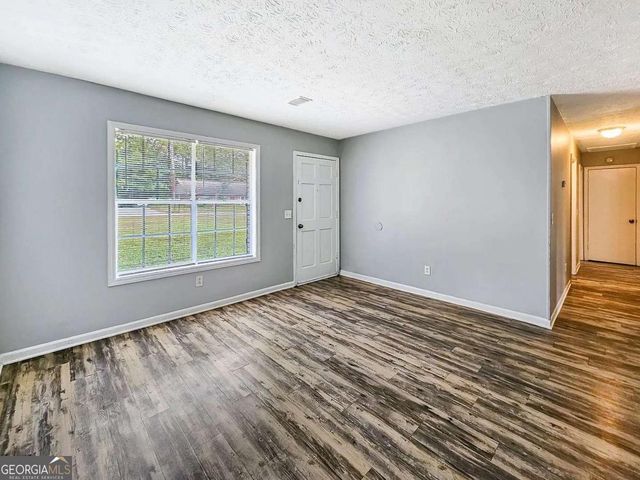 8327 Glenwoods Terrace, Riverdale, GA 30274