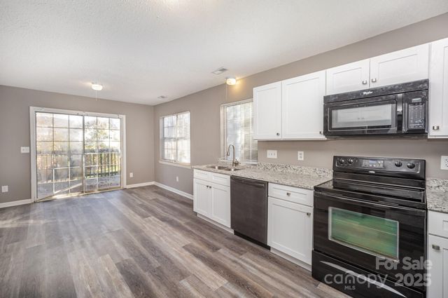 7420 Ginger Spice Lane, Charlotte, NC 28227