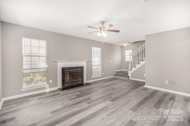 7420 Ginger Spice Lane, Charlotte, NC 28227