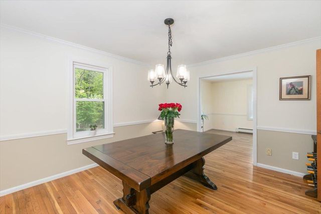 18 Winterberry Drive, Amherst, NH 03031