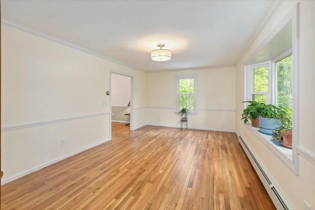 18 Winterberry Drive, Amherst, NH 03031