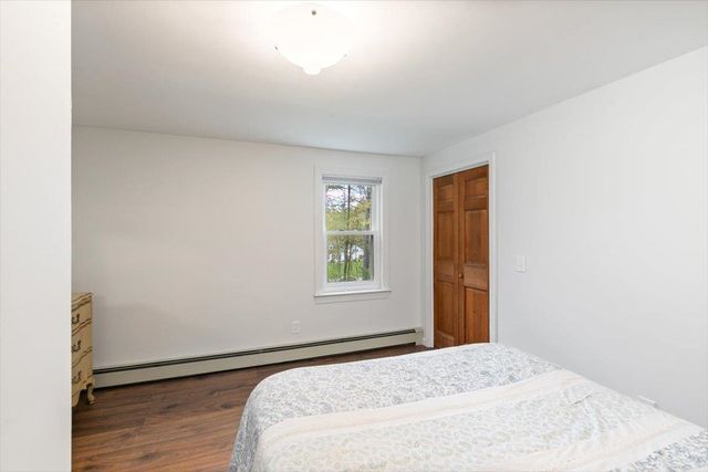 18 Winterberry Drive, Amherst, NH 03031