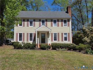 8854 Chester Forest Ln, North Chesterfield, VA 23237