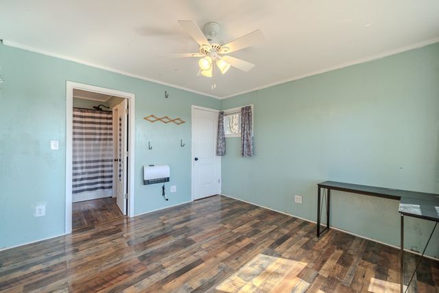 385 SALT LN, Savannah, TN 38372