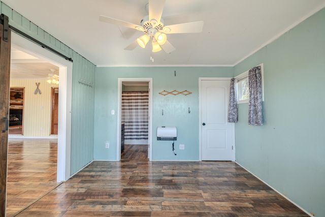 385 SALT LN, Savannah, TN 38372