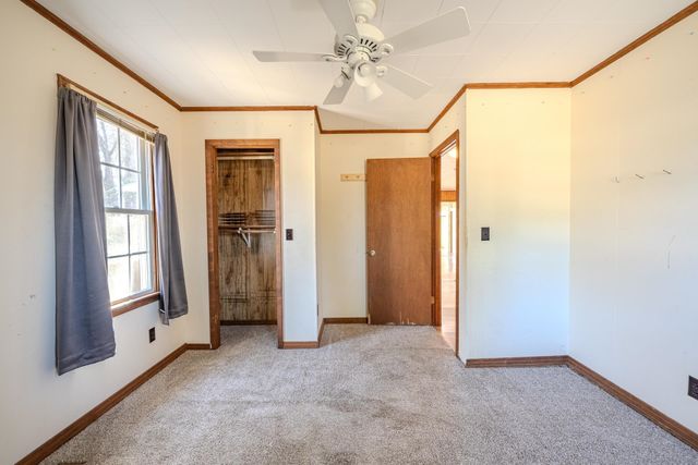 385 SALT LN, Savannah, TN 38372