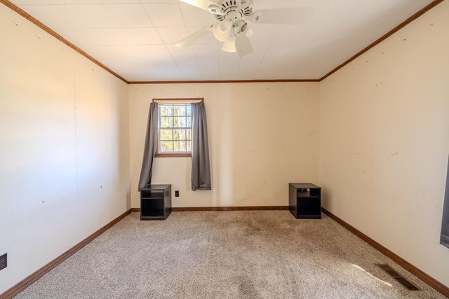 385 SALT LN, Savannah, TN 38372