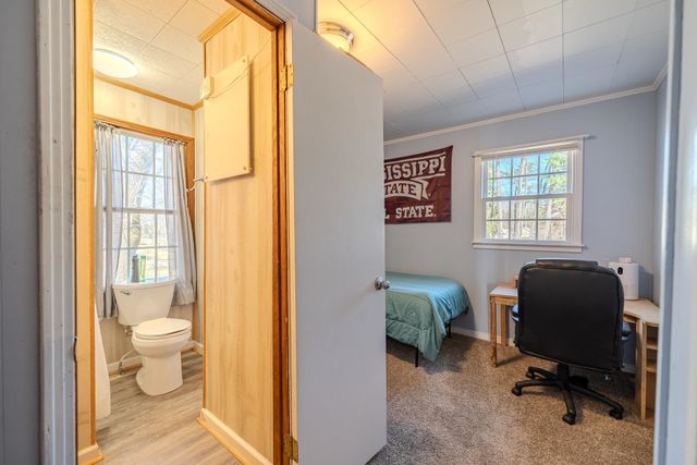 385 SALT LN, Savannah, TN 38372