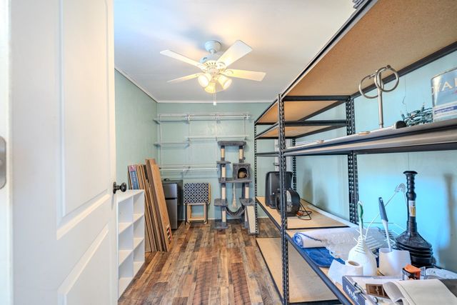 385 SALT LN, Savannah, TN 38372