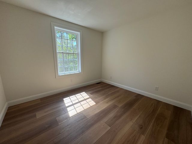 5A Dearborn Circle, Goffstown, NH 03045