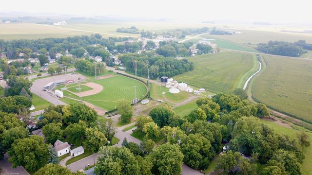 601 Park Avenue, Sacred Heart, MN 56285