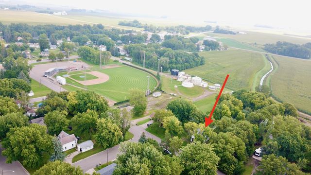 601 Park Avenue, Sacred Heart, MN 56285