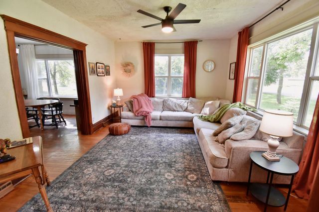 601 Park Avenue, Sacred Heart, MN 56285