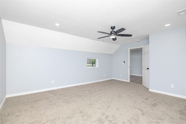 1504 E 13th Street, Des Moines, IA 50316