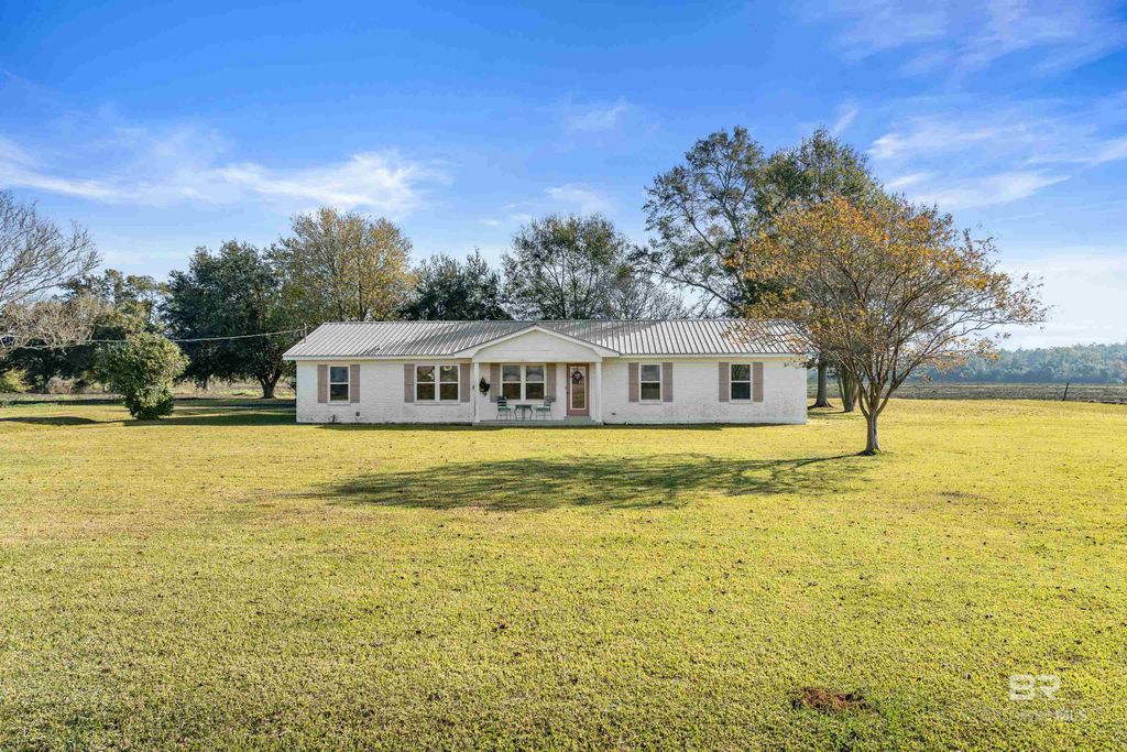15418 County Road 13, Fairhope, AL 36532