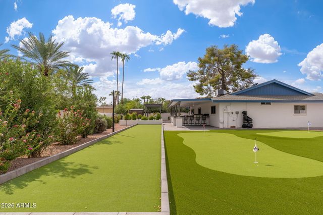 8614 E CLARENDON Avenue, Scottsdale, AZ 85251