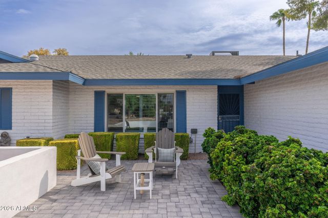 8614 E CLARENDON Avenue, Scottsdale, AZ 85251
