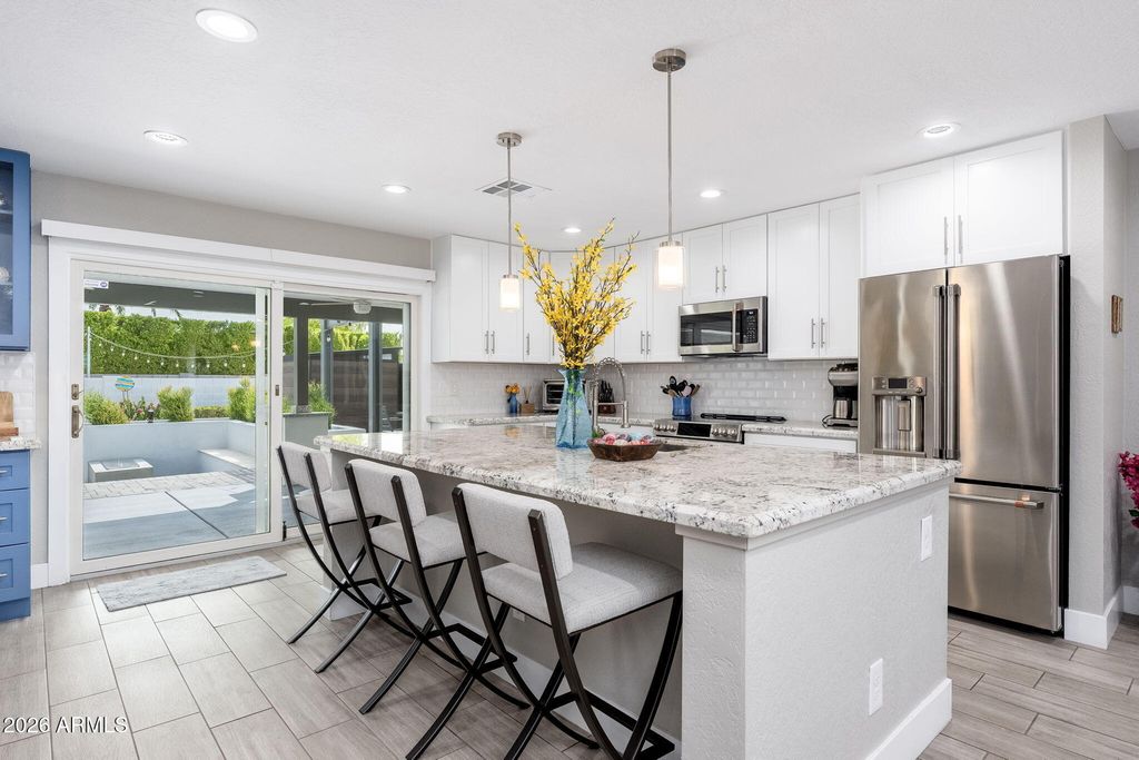 8614 E CLARENDON Avenue, Scottsdale, AZ 85251 — photo 4