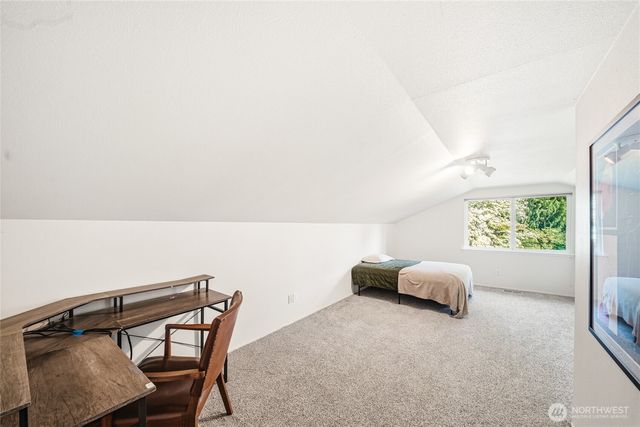 3246 Eastland Circle SE, Olympia, WA 98501