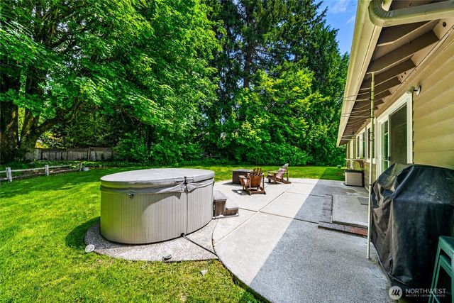 3246 Eastland Circle SE, Olympia, WA 98501