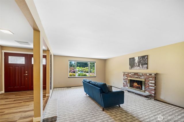 3246 Eastland Circle SE, Olympia, WA 98501