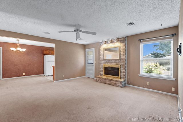 3240 Jefferson Court, Bartlesville, OK 74006