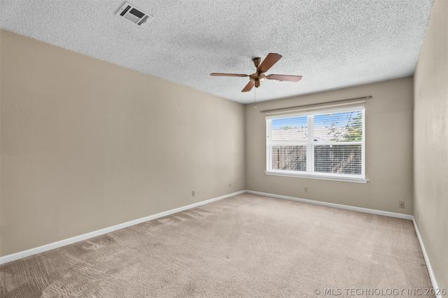 3240 Jefferson Court, Bartlesville, OK 74006