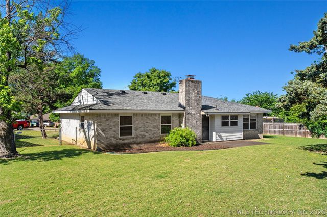 3240 Jefferson Court, Bartlesville, OK 74006