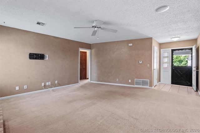 3240 Jefferson Court, Bartlesville, OK 74006