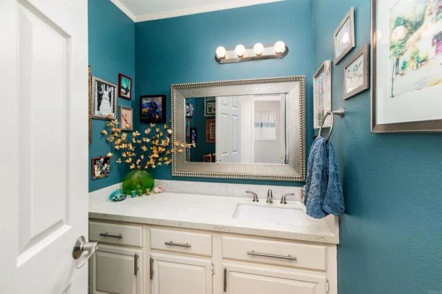 2309 Carriage Circle, Oceanside, CA 92056