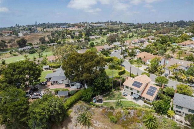 2309 Carriage Circle, Oceanside, CA 92056