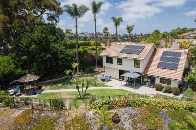 2309 Carriage Circle, Oceanside, CA 92056